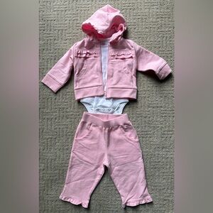 NWOT Authentic baby bebe 3pc Outfit (3-6m)